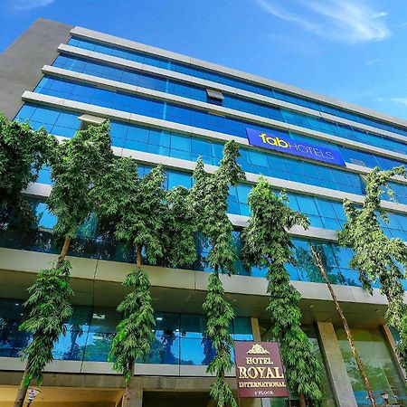 Fabhotel Royal International - Nr Mumbai International Airport エクステリア 写真