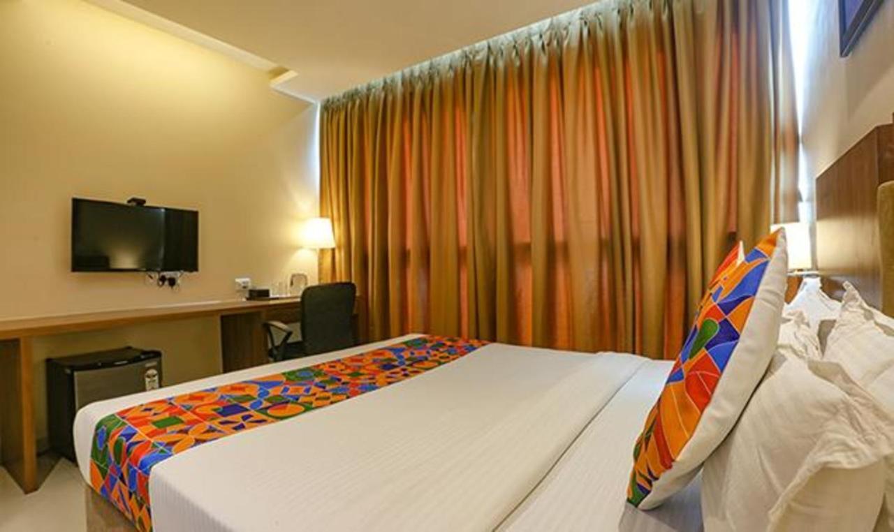 Fabhotel Royal International - Nr Mumbai International Airport エクステリア 写真