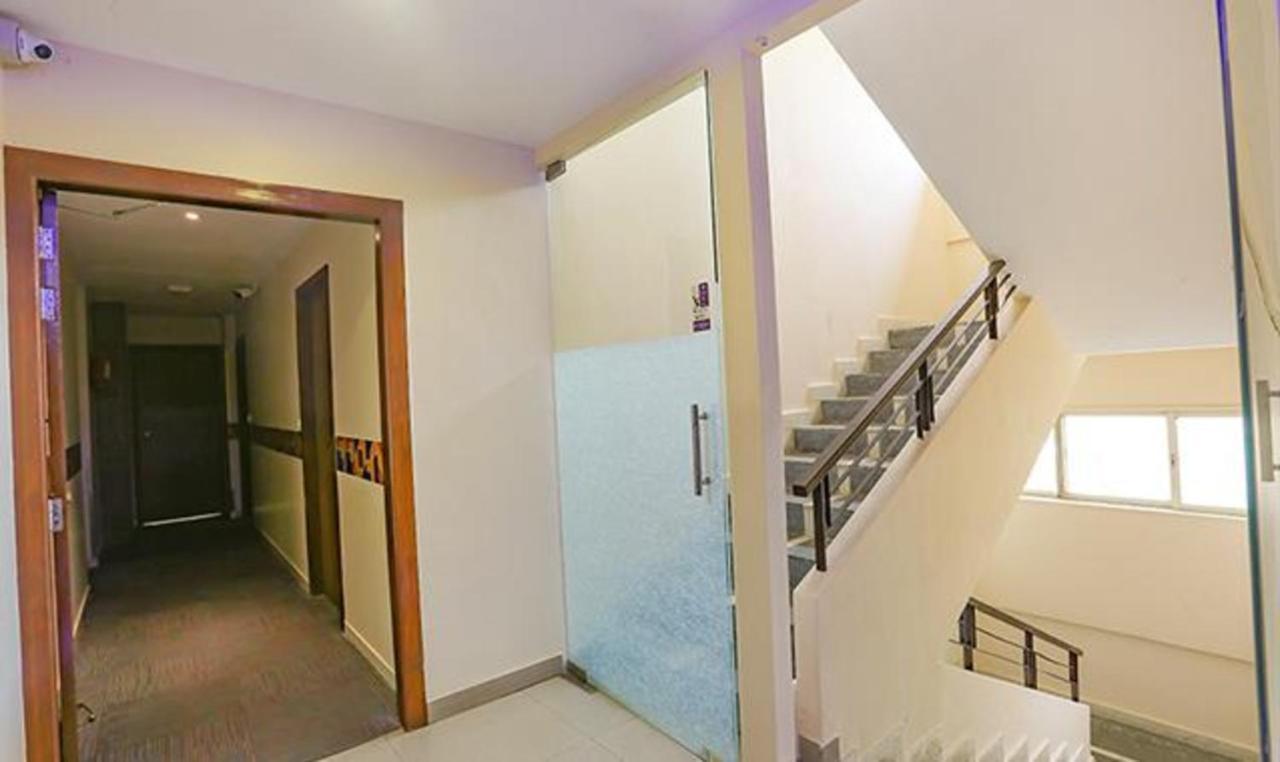 Fabhotel Royal International - Nr Mumbai International Airport エクステリア 写真