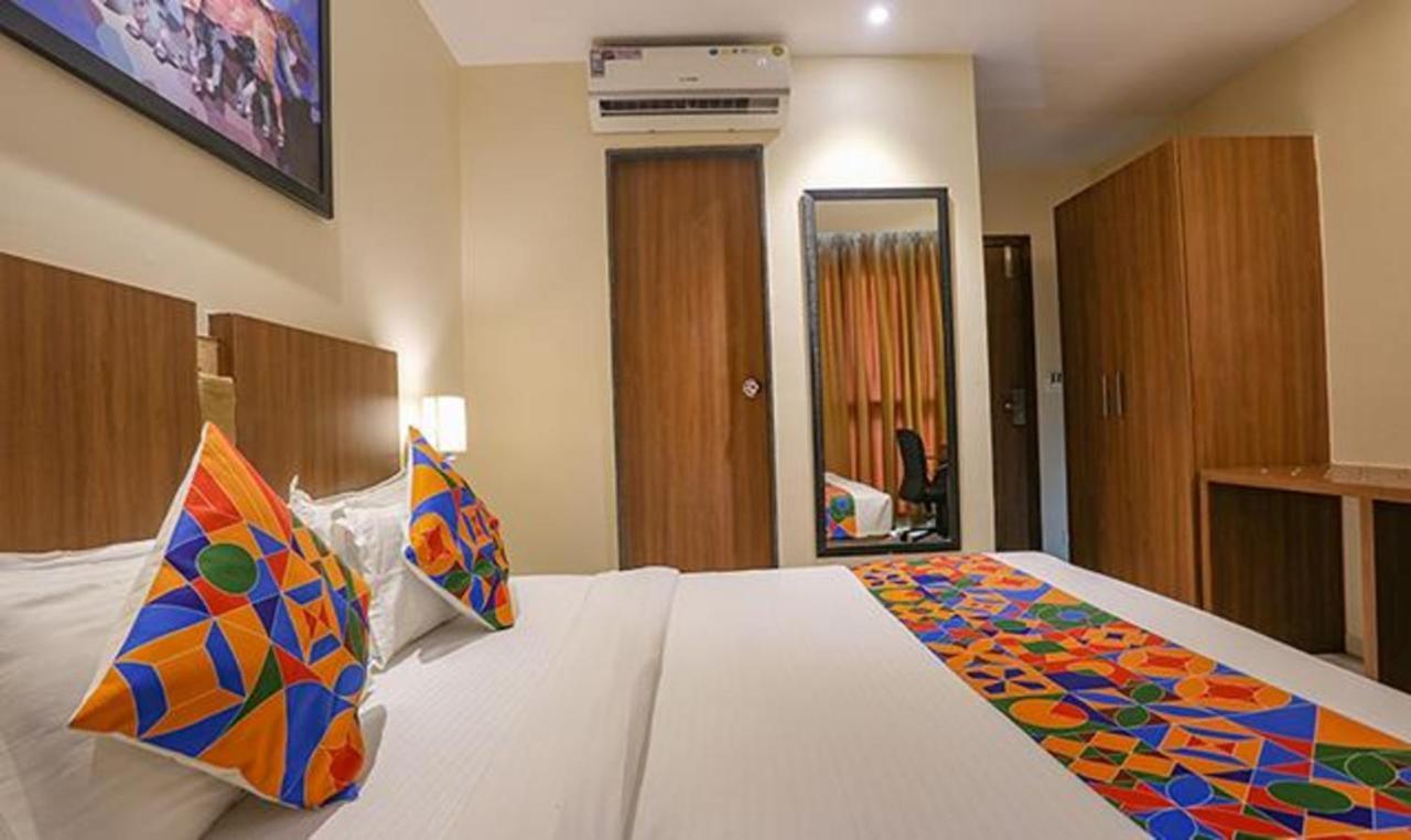Fabhotel Royal International - Nr Mumbai International Airport エクステリア 写真